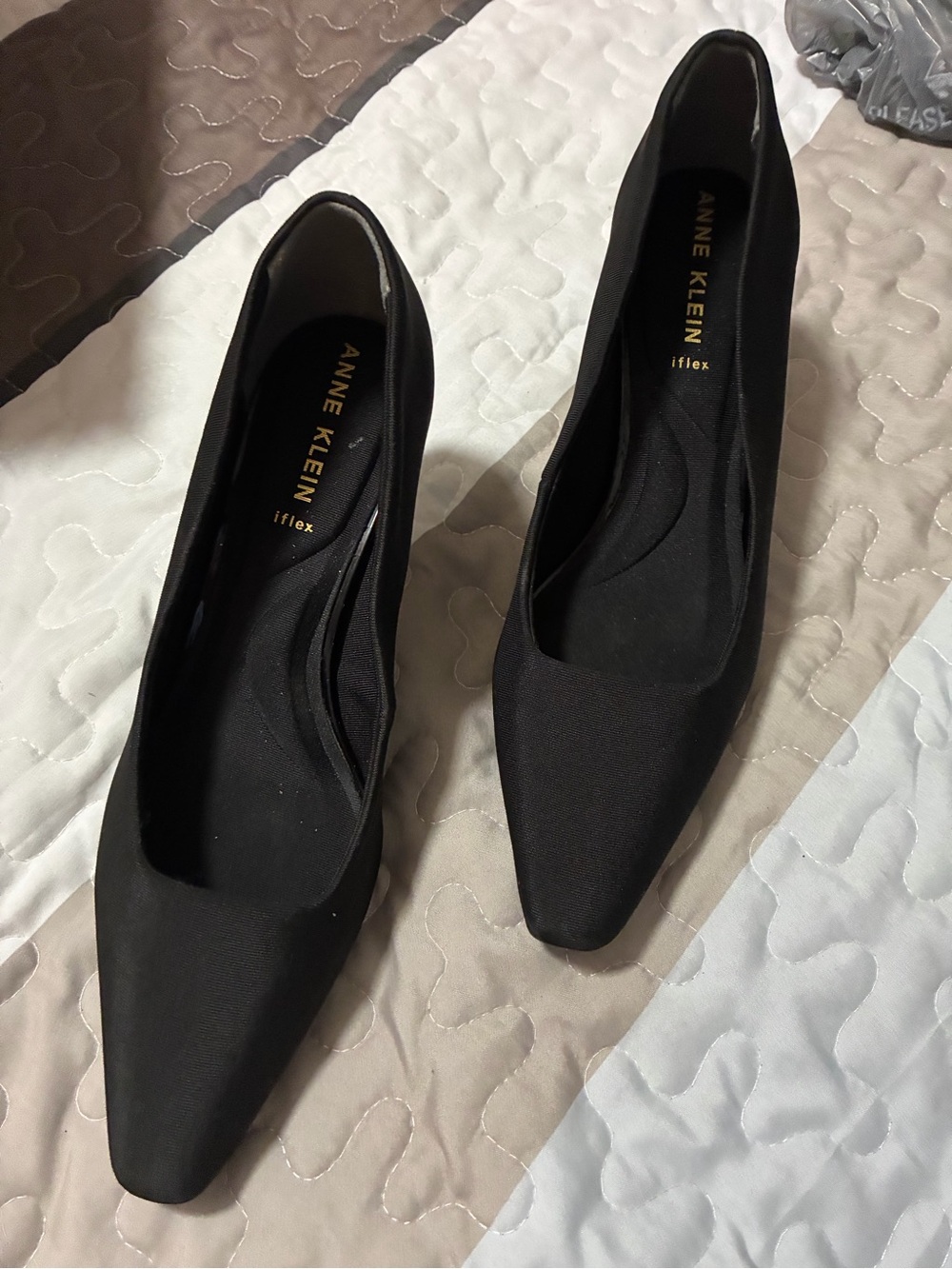 Anne Klein Black Pointed-Toe Heels with iFlex Insole